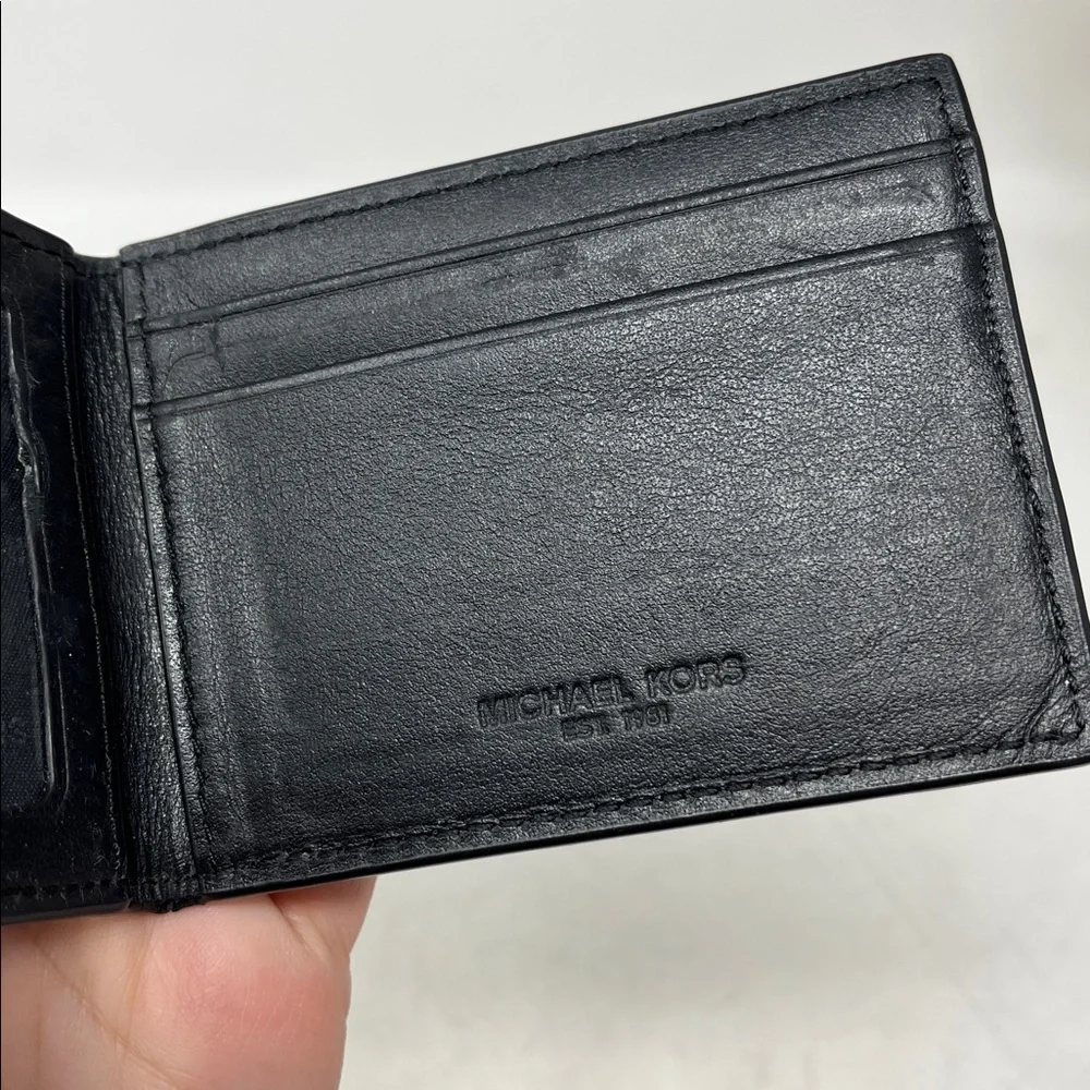 MICHAEL KORS CROC EMBOSSED BLACK LEATHER BI FOLD MENS SLIM WALLET
